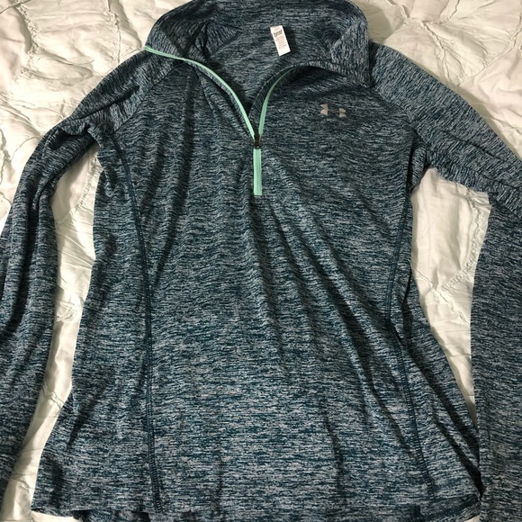 Under Armour Tops - Under Armour Half Zip Medium